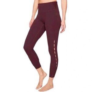Athleta High-Rise Powervita Peekaboo 7/8 AthleticTight Maroon Women's Size Small